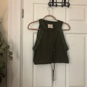 ✨SALE✨LF cropped mesh shirt